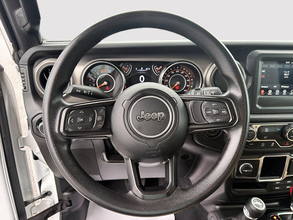 2023 Jeep Wrangler Willys Sport in St-Jean-Sur-Richelieu, Quebec - 12 - w1024h768px