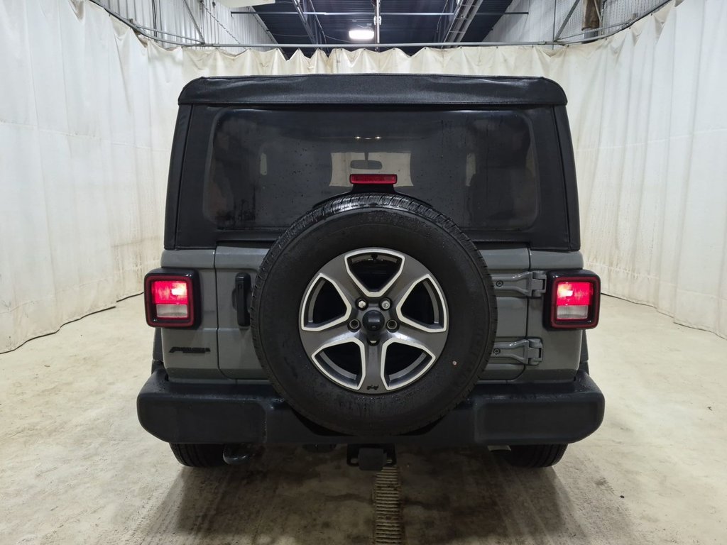 Jeep Wrangler Sport S 3.6L V6 4X4 2023 à St-Jean-Sur-Richelieu, Québec - 7 - w1024h768px