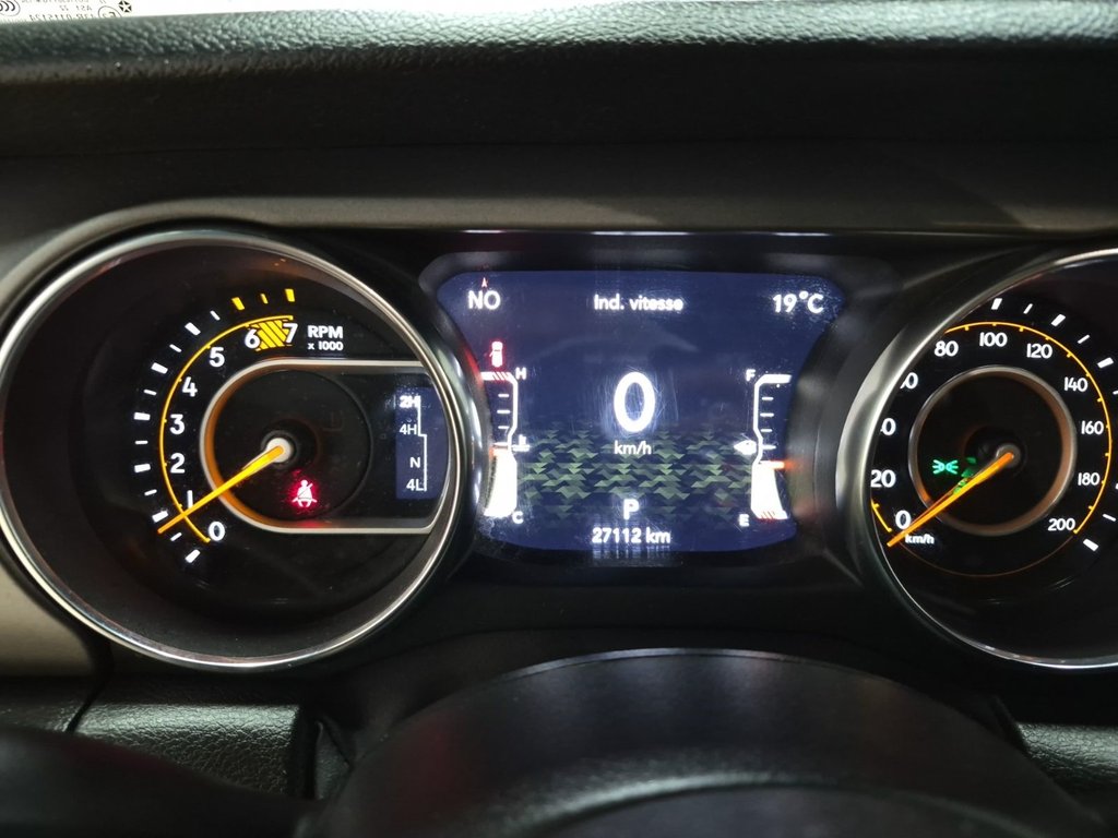 Jeep Wrangler Sport S 3.6L V6 4X4 2023 à St-Jean-Sur-Richelieu, Québec - 10 - w1024h768px
