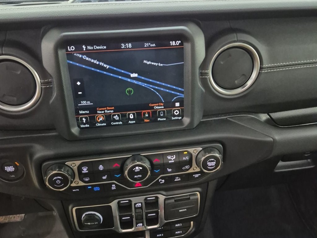Tesla Model Y Sahara 3.6L V6 2022 à St-Jean-Sur-Richelieu, Québec - 9 - w1024h768px