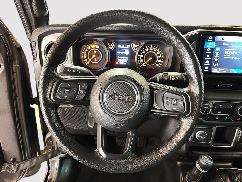 2024 Jeep Wrangler Sport 3.6L V6 4X4 Climatiseur in St-Jean-Sur-Richelieu, Quebec - 7 - w1024h768px