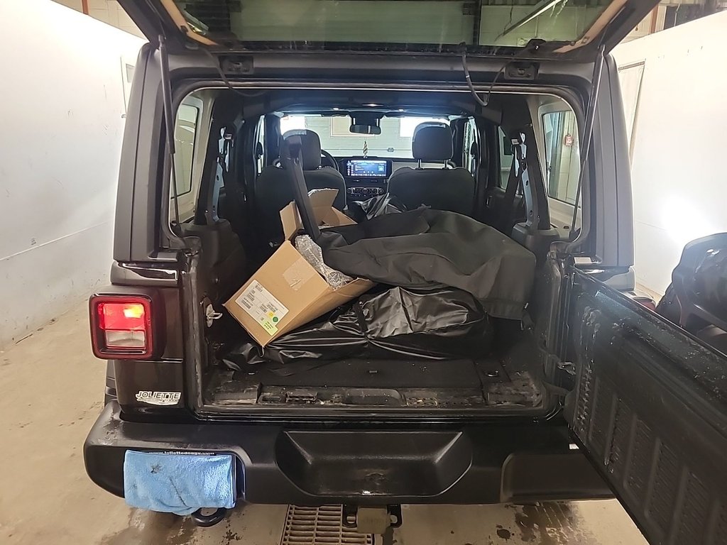 2024 Jeep Wrangler Sport S-7