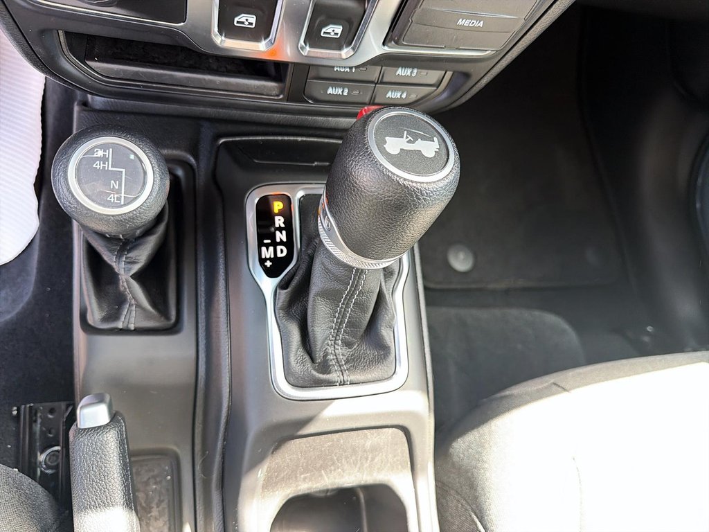2024 Jeep Wrangler Sport S in St-Jean-Sur-Richelieu, Quebec - 15 - w1024h768px