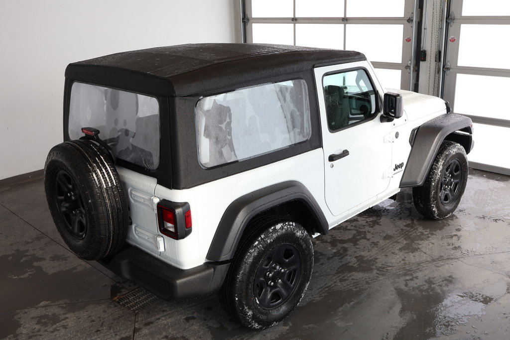 2025 Jeep Wrangler SPORT in St-Jean-Sur-Richelieu, Quebec - 7 - w1024h768px