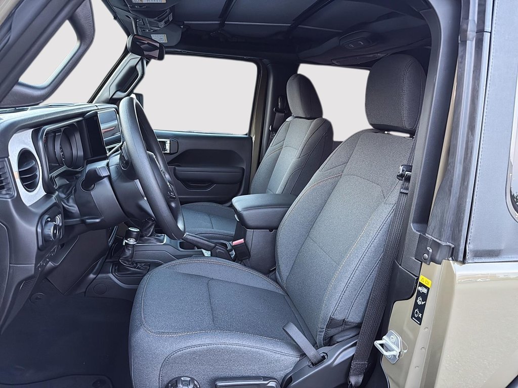 Jeep Wrangler SPORT 2025 à St-Jean-Sur-Richelieu, Québec - 8 - w1024h768px
