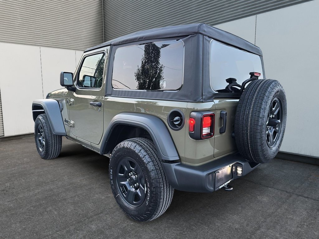 Jeep Wrangler SPORT 2025 à St-Jean-Sur-Richelieu, Québec - 4 - w1024h768px