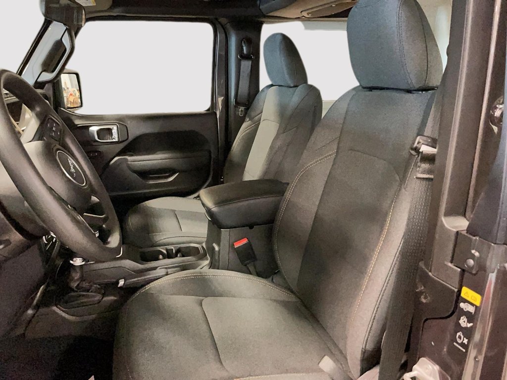 Jeep Wrangler SPORT 2026 à St-Jean-Sur-Richelieu, Québec - 9 - w1024h768px