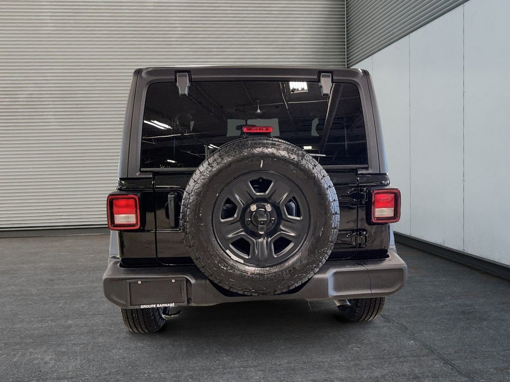 Jeep Wrangler Sport 2026 à St-Jean-Sur-Richelieu, Québec - 3 - w1024h768px