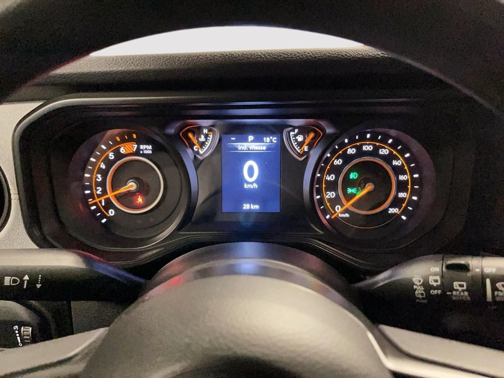 Jeep Wrangler Sport 2026 à St-Jean-Sur-Richelieu, Québec - 14 - w1024h768px