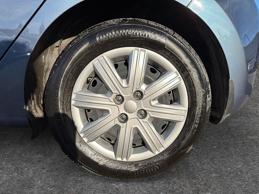 Kia Rio 5 LX PLUS 2023 à St-Jean-Sur-Richelieu, Québec - 7 - w1024h768px