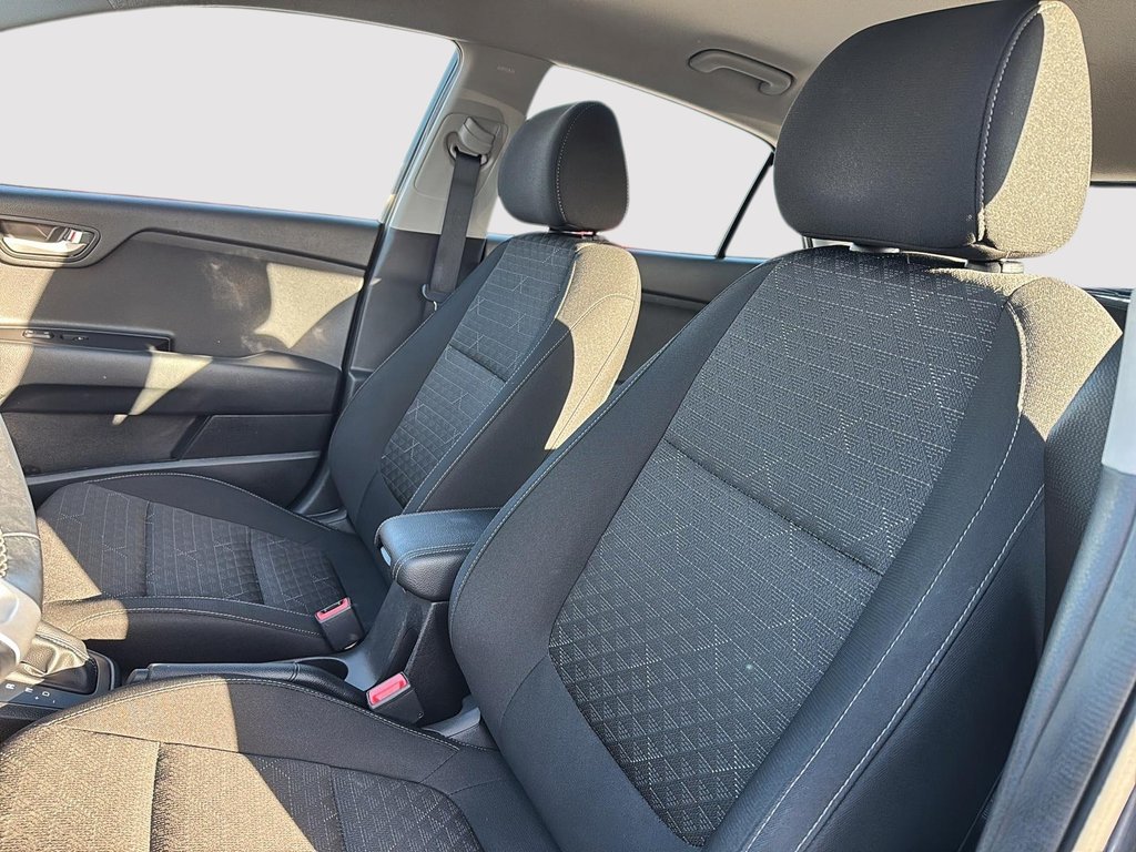 Kia Rio 5 LX PLUS 2023 à St-Jean-Sur-Richelieu, Québec - 9 - w1024h768px
