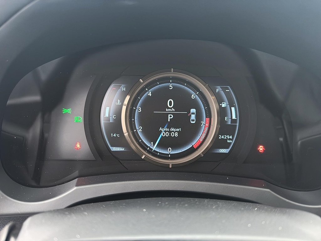 2020 Lexus IS 350 in St-Jean-Sur-Richelieu, Quebec - 13 - w1024h768px