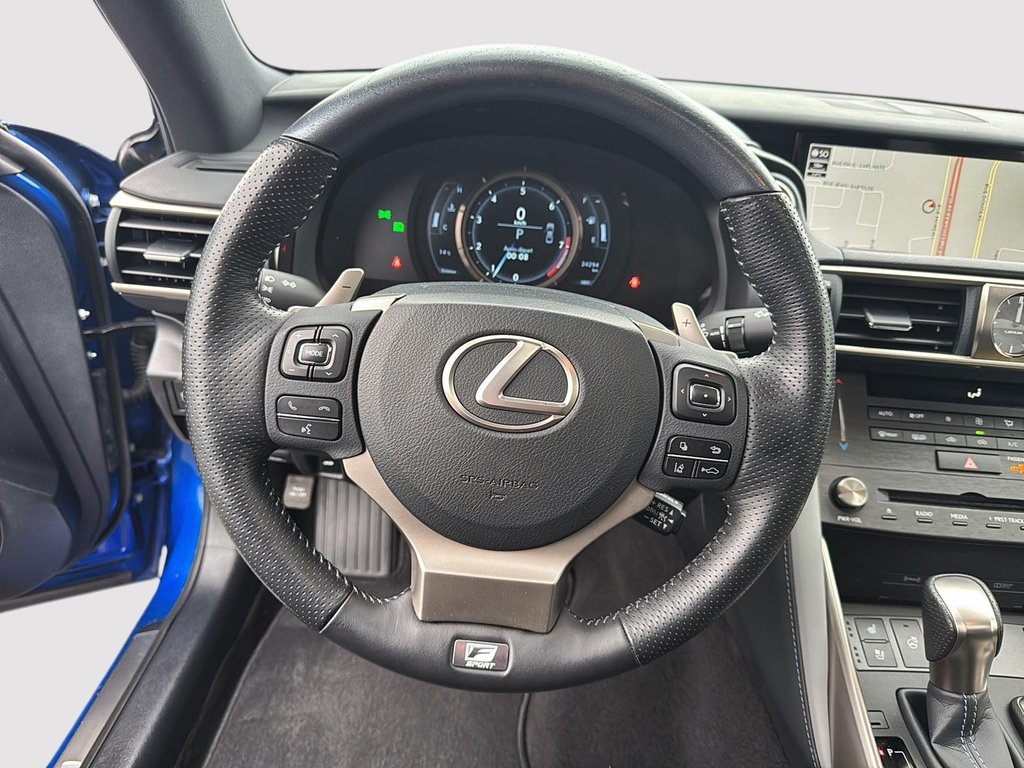 2020 Lexus IS 350 in St-Jean-Sur-Richelieu, Quebec - 12 - w1024h768px