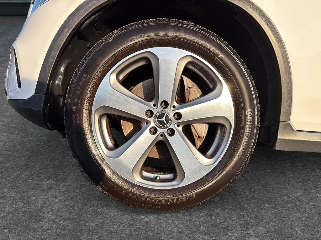 Mercedes-Benz GLC 300 PREMIUM 2020 à St-Jean-Sur-Richelieu, Québec - 7 - w1024h768px