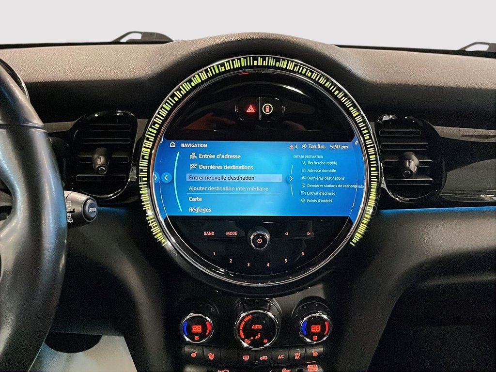 MINI 3 Door Cooper SE 100% Electric Premium 2023 à St-Jean-Sur-Richelieu, Québec - 18 - w1024h768px