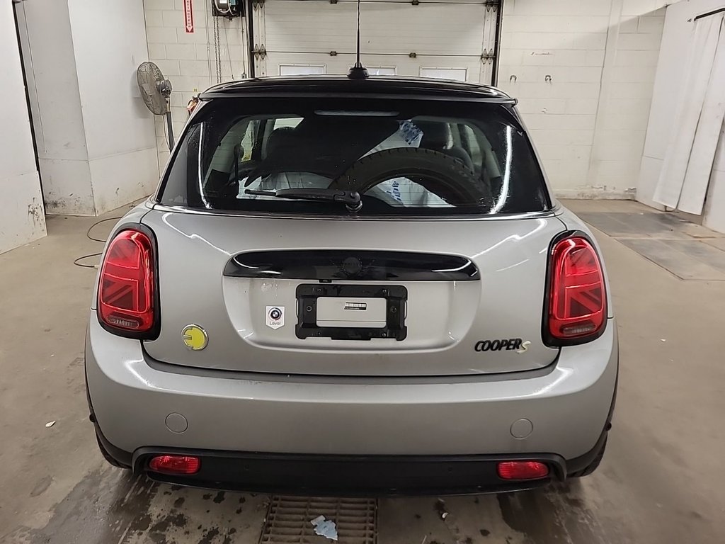 MINI 3 Door Cooper SE PREMIER 2024 à St-Jean-Sur-Richelieu, Québec - 11 - w1024h768px