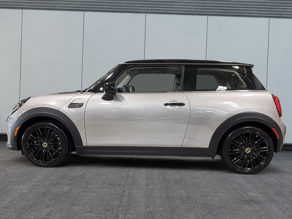 2024 MINI 3 Door Cooper SE PREMIER-4