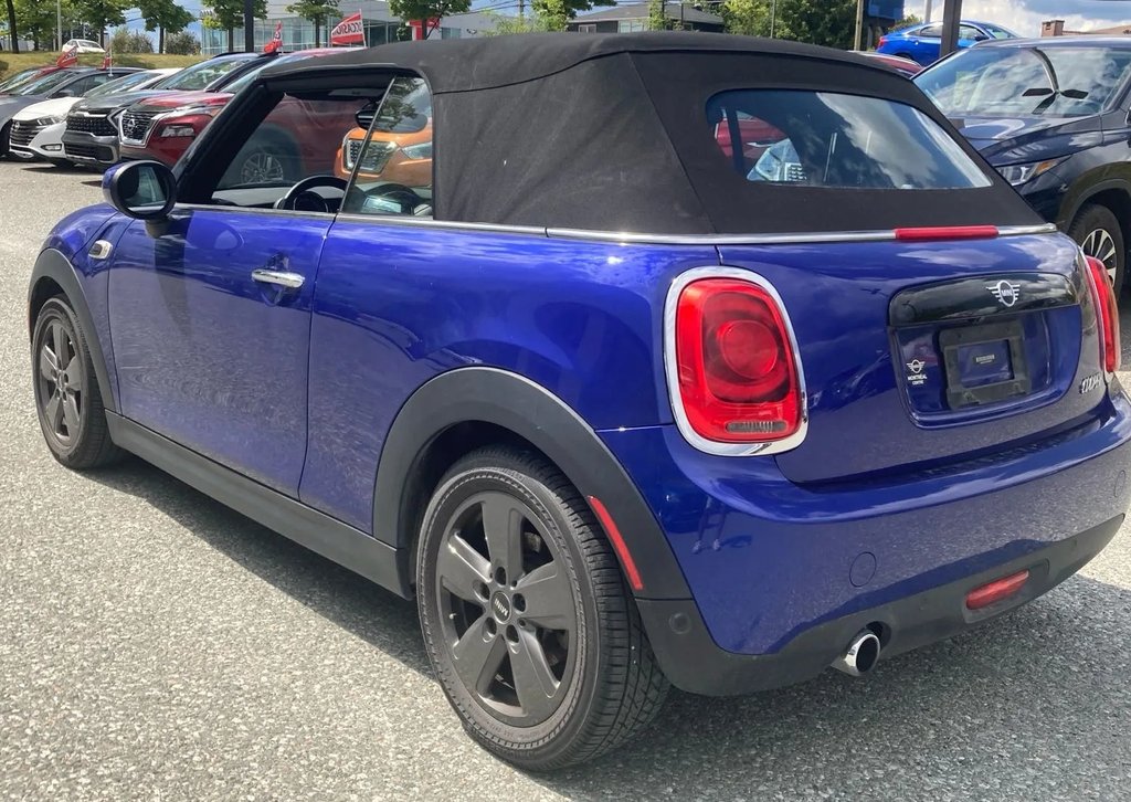 MINI Convertible Cooper Convertible 2021 à St-Jean-Sur-Richelieu, Québec - 2 - w1024h768px