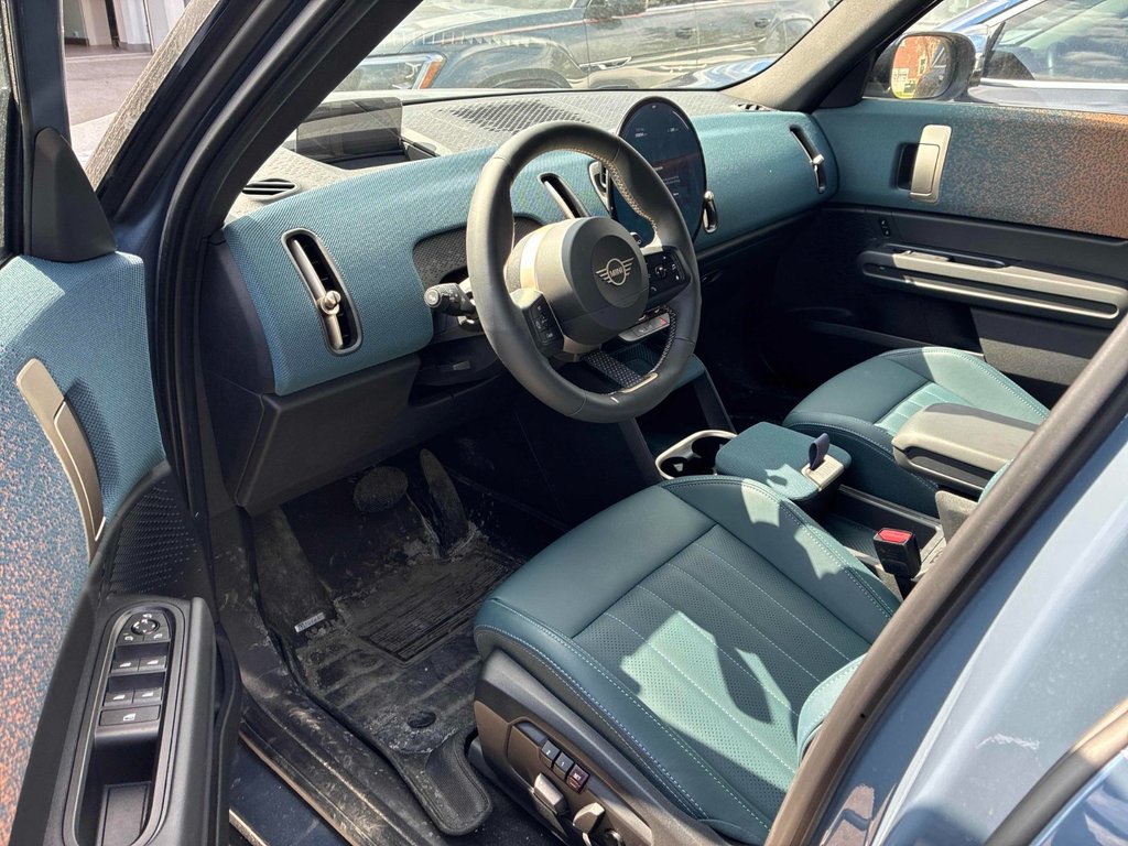 2025 MINI Countryman SE PREMIER ALL4 STYLE in St-Jean-Sur-Richelieu, Quebec - 6 - w1024h768px
