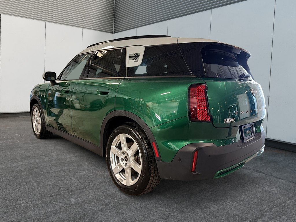 2025 MINI Countryman SE ALL4 in St-Jean-Sur-Richelieu, Quebec - 4 - w1024h768px
