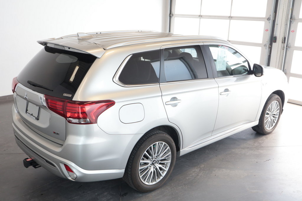 2022  OUTLANDER PHEV SE AWC PLUG-IN - BRANCHABLE in St-Jean-Sur-Richelieu, Quebec - 7 - w1024h768px