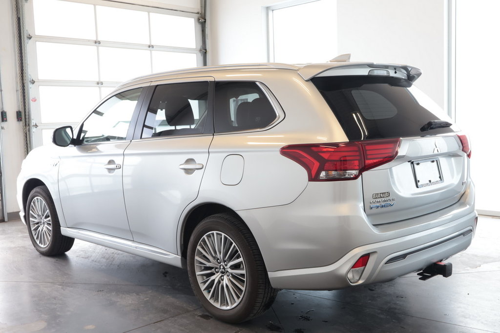 2022  OUTLANDER PHEV SE AWC PLUG-IN - BRANCHABLE in St-Jean-Sur-Richelieu, Quebec - 5 - w1024h768px