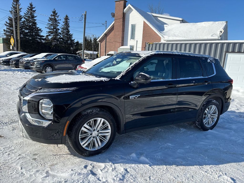 2023 Mitsubishi OUTLANDER PHEV SE AWC BRANCHABLE - TOIT-PANO - CUIR in St-Jean-Sur-Richelieu, Quebec - 1 - w1024h768px