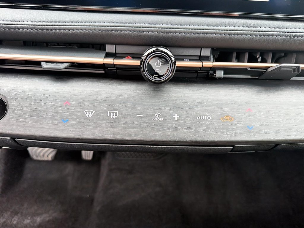 2023 Nissan ARIYA EVOLVE E-4ORCE AWD in St-Jean-Sur-Richelieu, Quebec - 14 - w1024h768px