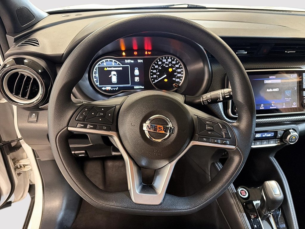 Nissan Kicks SV 2018 à St-Jean-Sur-Richelieu, Québec - 12 - w1024h768px