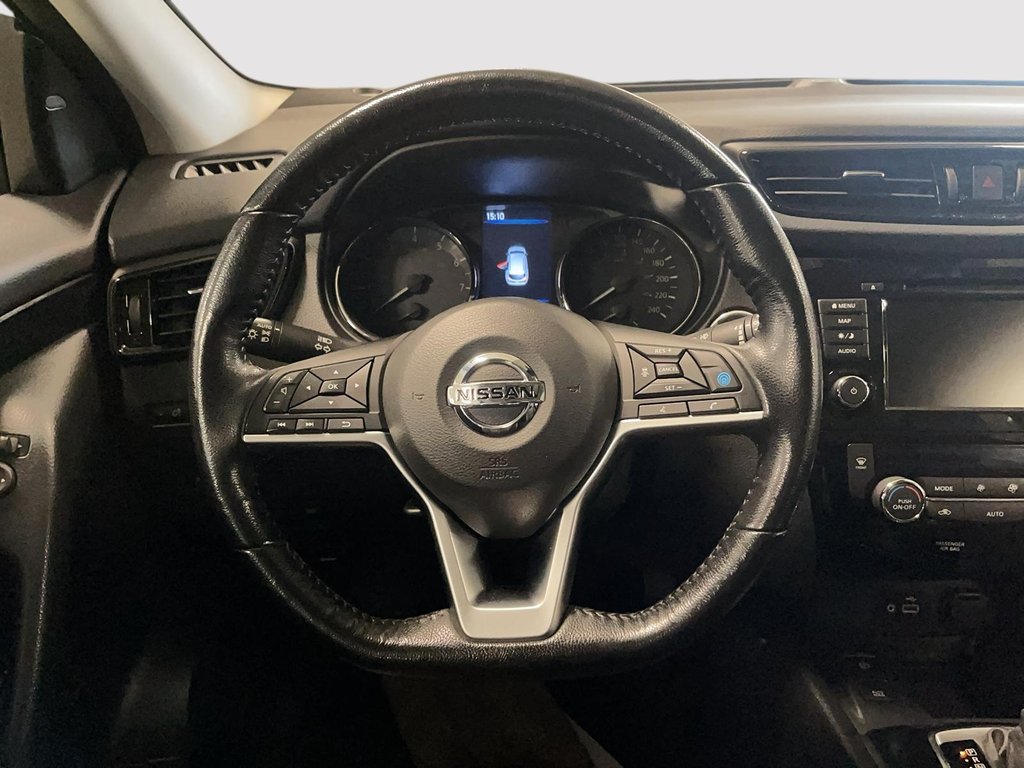 2021 Nissan Qashqai SL AWD in St-Jean-Sur-Richelieu, Quebec - 12 - w1024h768px