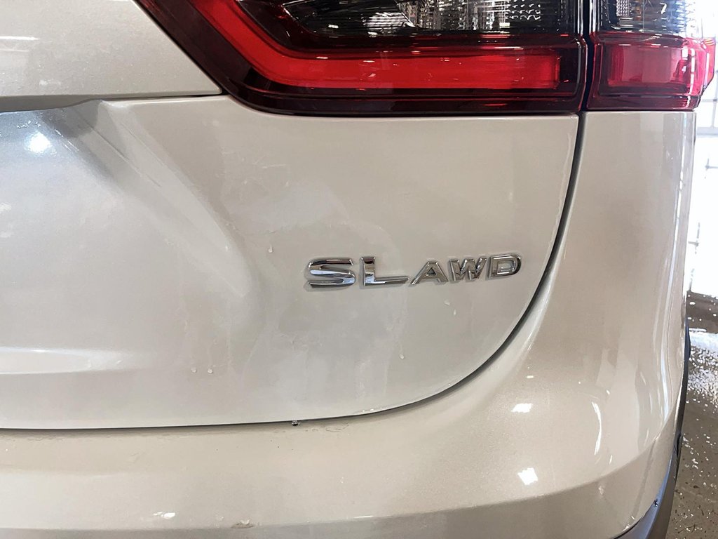 2021 Nissan Qashqai SL AWD in St-Jean-Sur-Richelieu, Quebec - 16 - w1024h768px