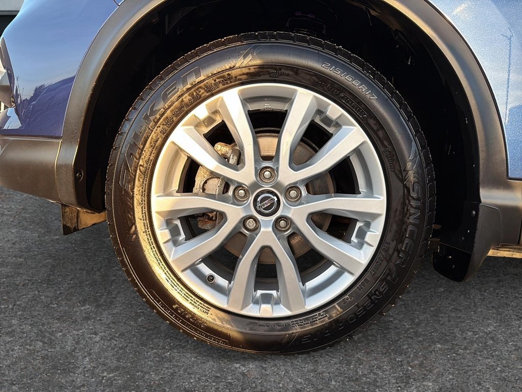Nissan Qashqai SV AWD // TOIT OUVRANT // SIÈGES CHAUFFANTS 2023 à St-Jean-Sur-Richelieu, Québec - 7 - w1024h768px