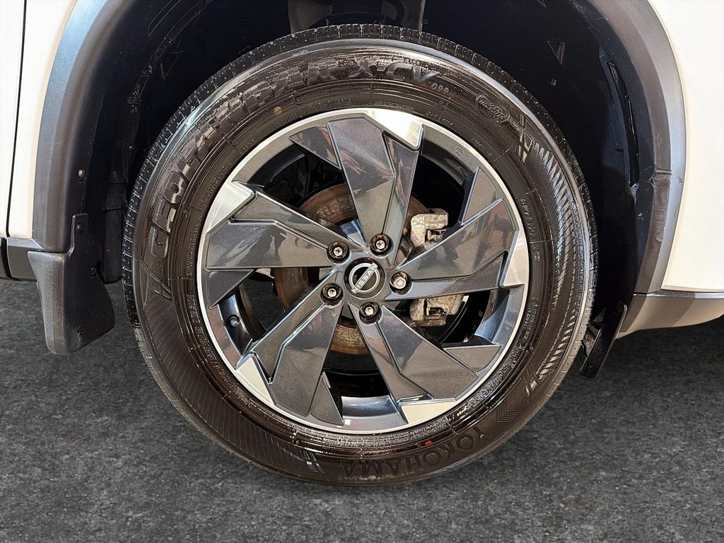 Nissan Rogue SV AWD TOIT-PANORAMIQUE 2024 à St-Jean-Sur-Richelieu, Québec - 7 - w1024h768px