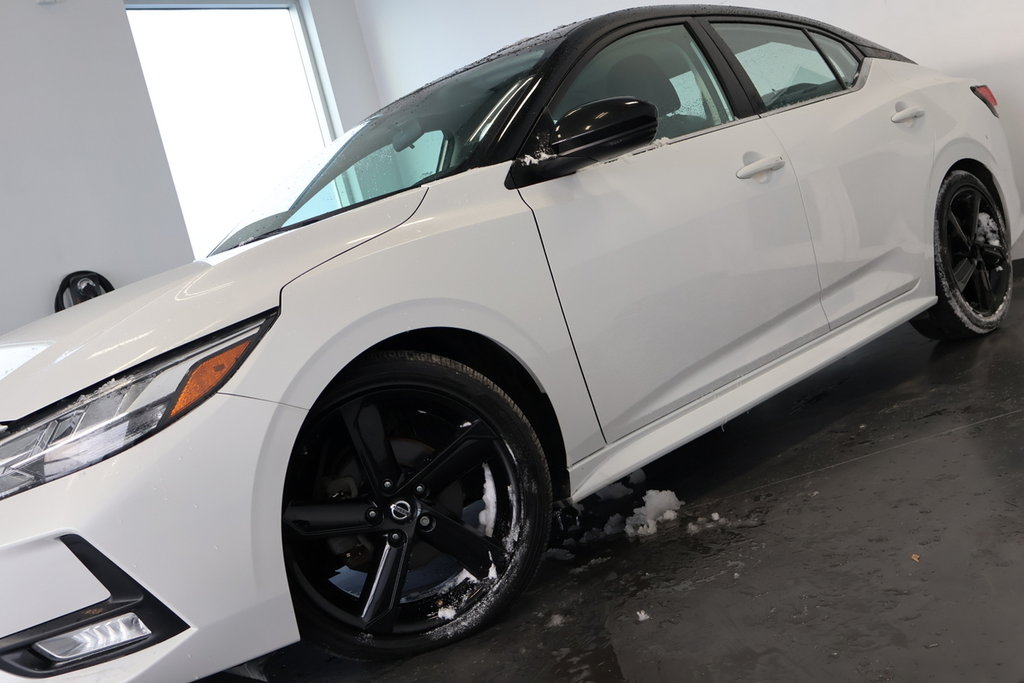 2022 Nissan Sentra SR  TOIT-OUVRANT in St-Jean-Sur-Richelieu, Quebec - 2 - w1024h768px