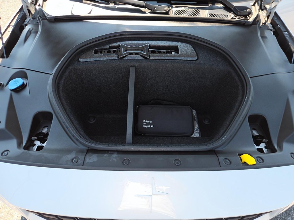 Polestar 2 LONGRANGE  PLUS 2023 à St-Jean-Sur-Richelieu, Québec - 8 - w1024h768px