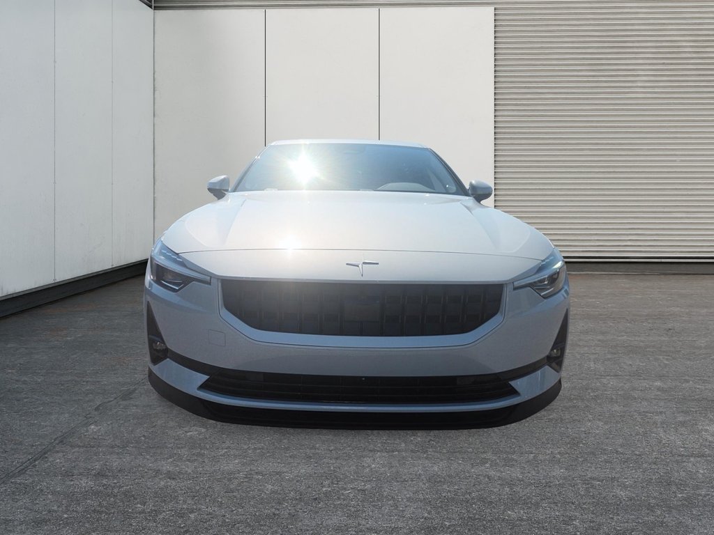Polestar 2 LONGRANGE  PLUS 2023 à St-Jean-Sur-Richelieu, Québec - 2 - w1024h768px