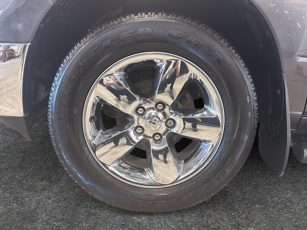 Ram 1500 Classic TRADESMAN CREW CAB 2019 à St-Jean-Sur-Richelieu, Québec - 7 - w1024h768px