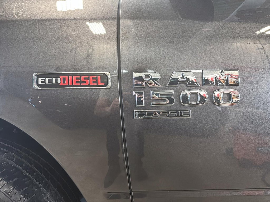 Ram 1500 Classic TRADESMAN CREW CAB 2019 à St-Jean-Sur-Richelieu, Québec - 6 - w1024h768px