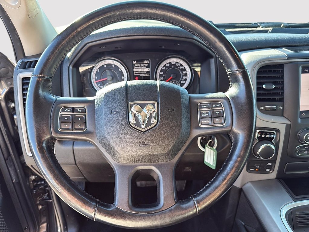 Ram 1500 Classic Express 2022 à St-Jean-Sur-Richelieu, Québec - 12 - w1024h768px