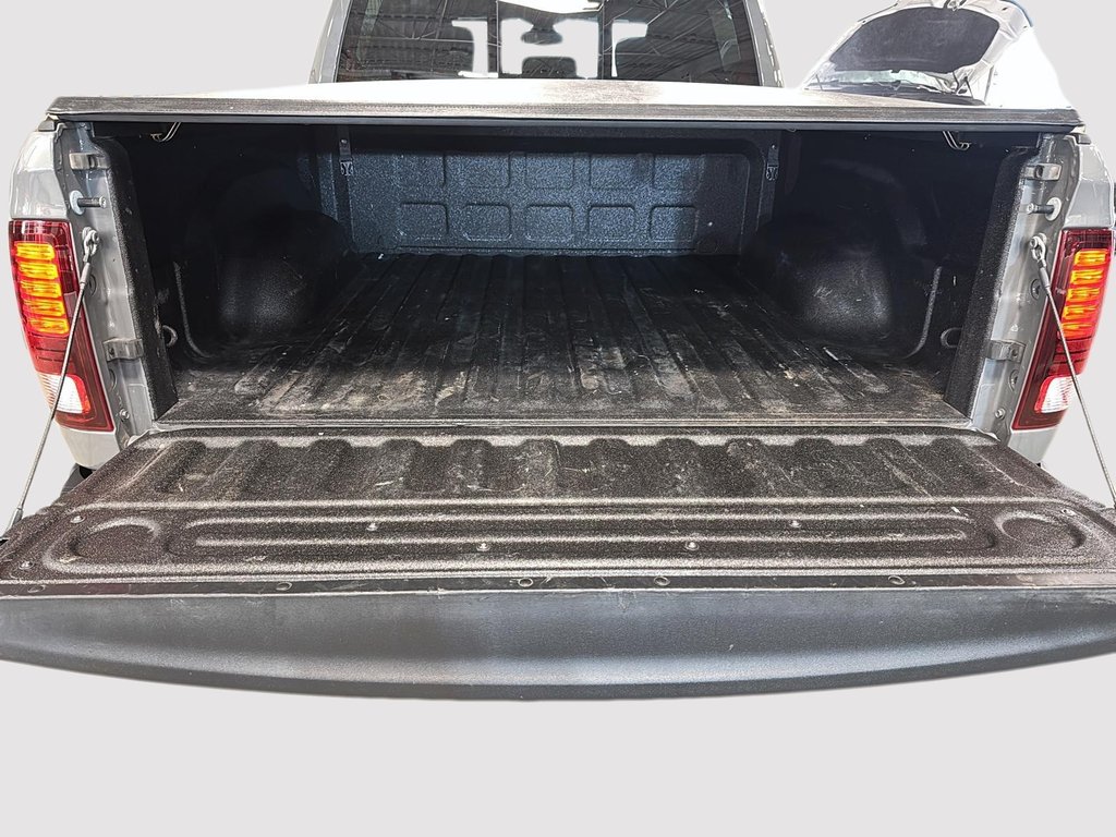 Ram 1500 Classic Warlock 2022 à St-Jean-Sur-Richelieu, Québec - 17 - w1024h768px