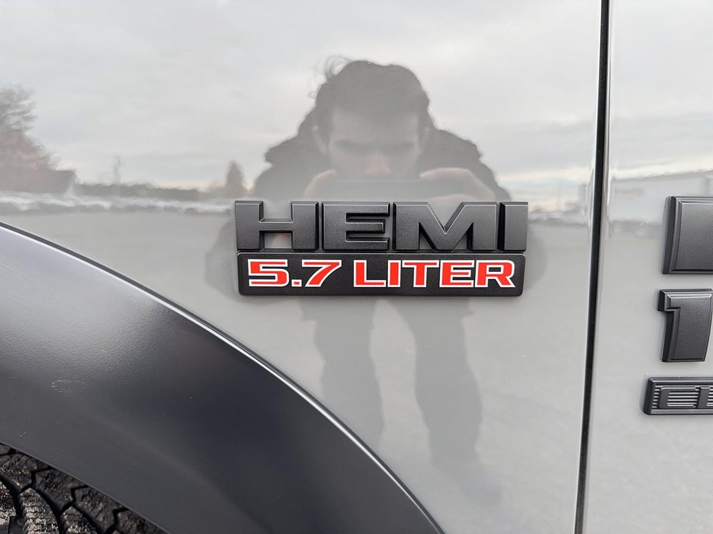 Ram 1500 Classic Warlock 2022 à St-Jean-Sur-Richelieu, Québec - 6 - w1024h768px