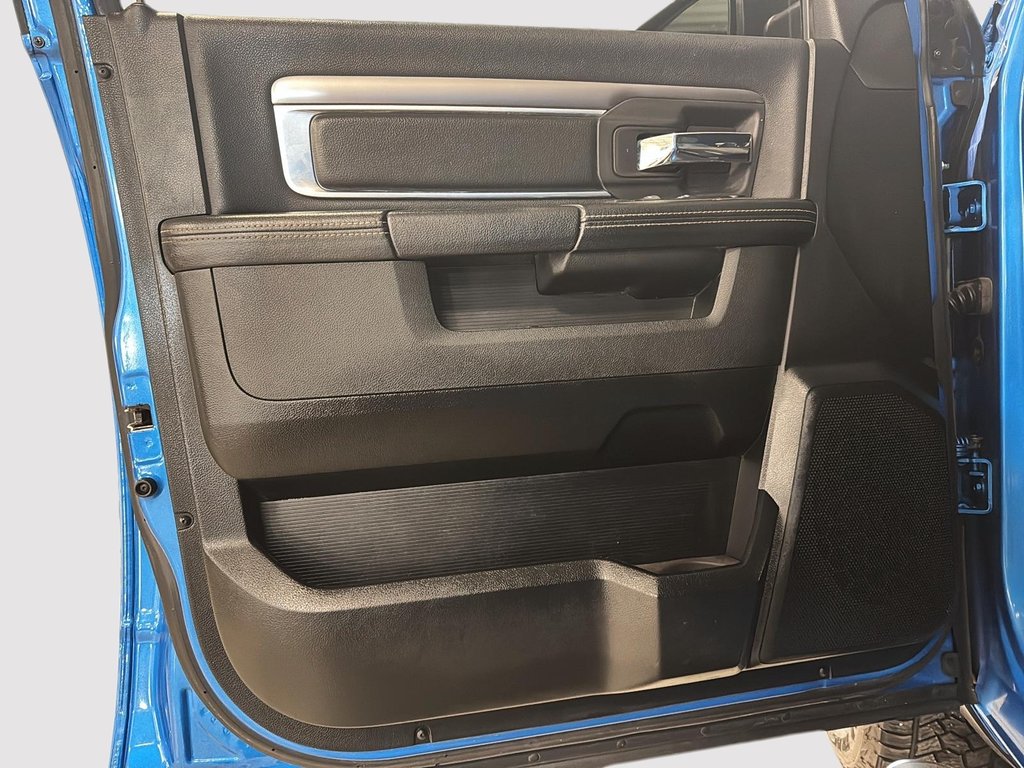 Ram 1500 Classic Warlock 2022 à St-Jean-Sur-Richelieu, Québec - 11 - w1024h768px