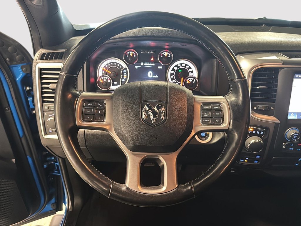 Ram 1500 Classic Warlock 2022 à St-Jean-Sur-Richelieu, Québec - 12 - w1024h768px