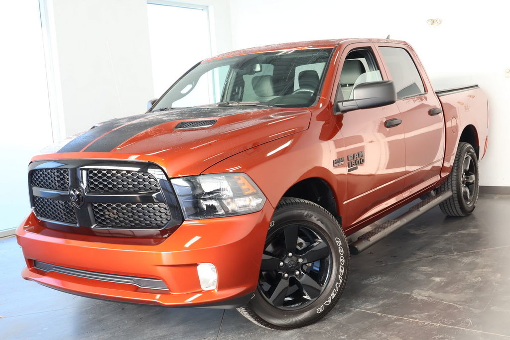 Ram 1500 Classic TRADESMAN 2023 à St-Jean-Sur-Richelieu, Québec - 1 - w1024h768px