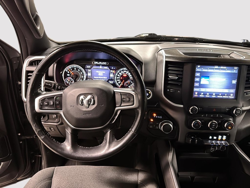 Ram 1500 Big Horn 2020 à St-Jean-Sur-Richelieu, Québec - 10 - w1024h768px