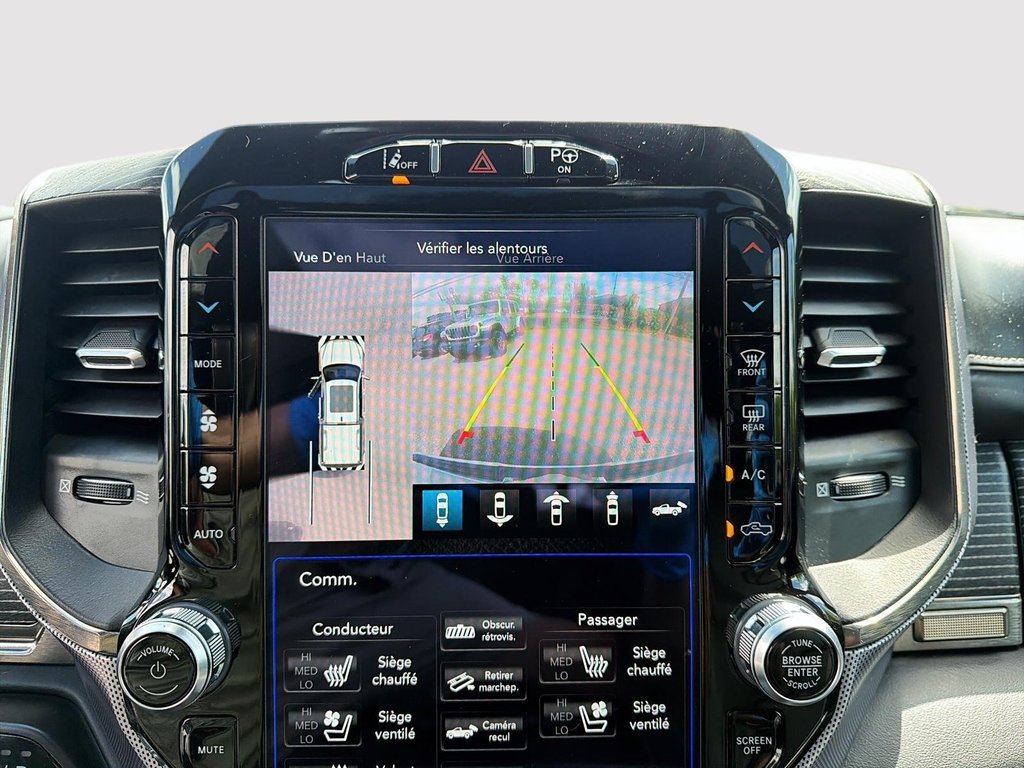 2020 Ram 1500 LIMITED 4X4 CREW CAB // DIESEL // TOIT PANORAMIQUE in St-Jean-Sur-Richelieu, Quebec - 18 - w1024h768px