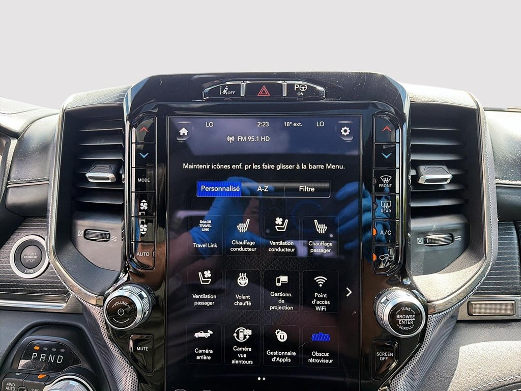 2020 Ram 1500 LIMITED 4X4 CREW CAB // DIESEL // TOIT PANORAMIQUE in St-Jean-Sur-Richelieu, Quebec - 19 - w1024h768px
