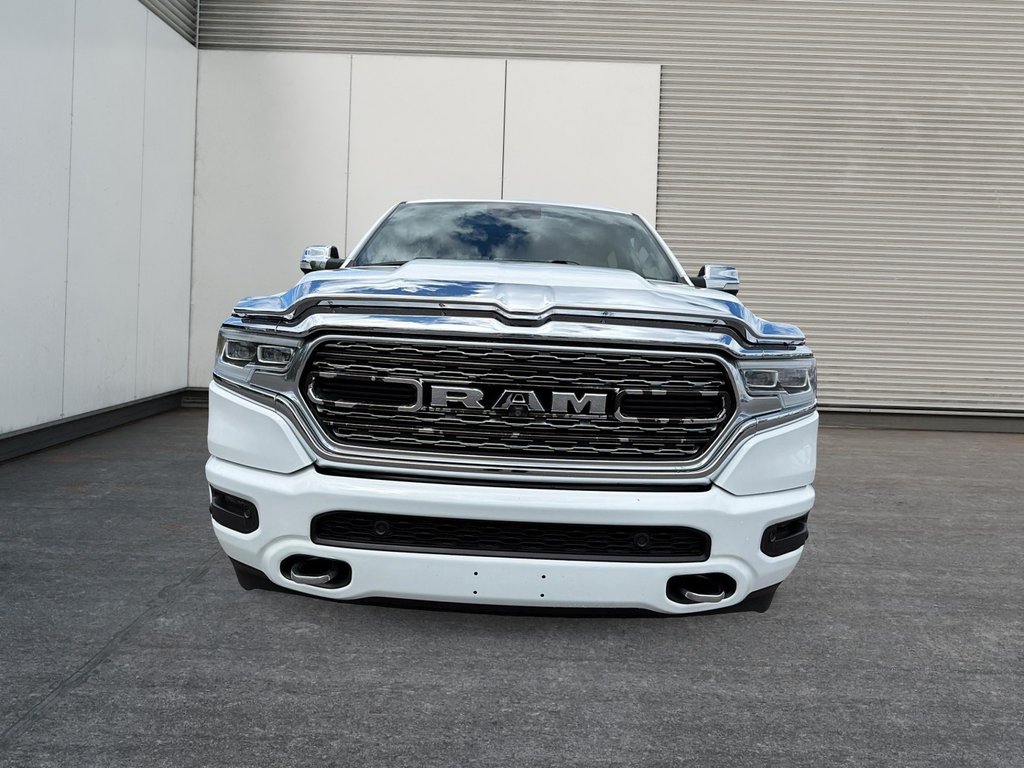 2020 Ram 1500 LIMITED 4X4 CREW CAB // DIESEL // TOIT PANORAMIQUE in St-Jean-Sur-Richelieu, Quebec - 2 - w1024h768px