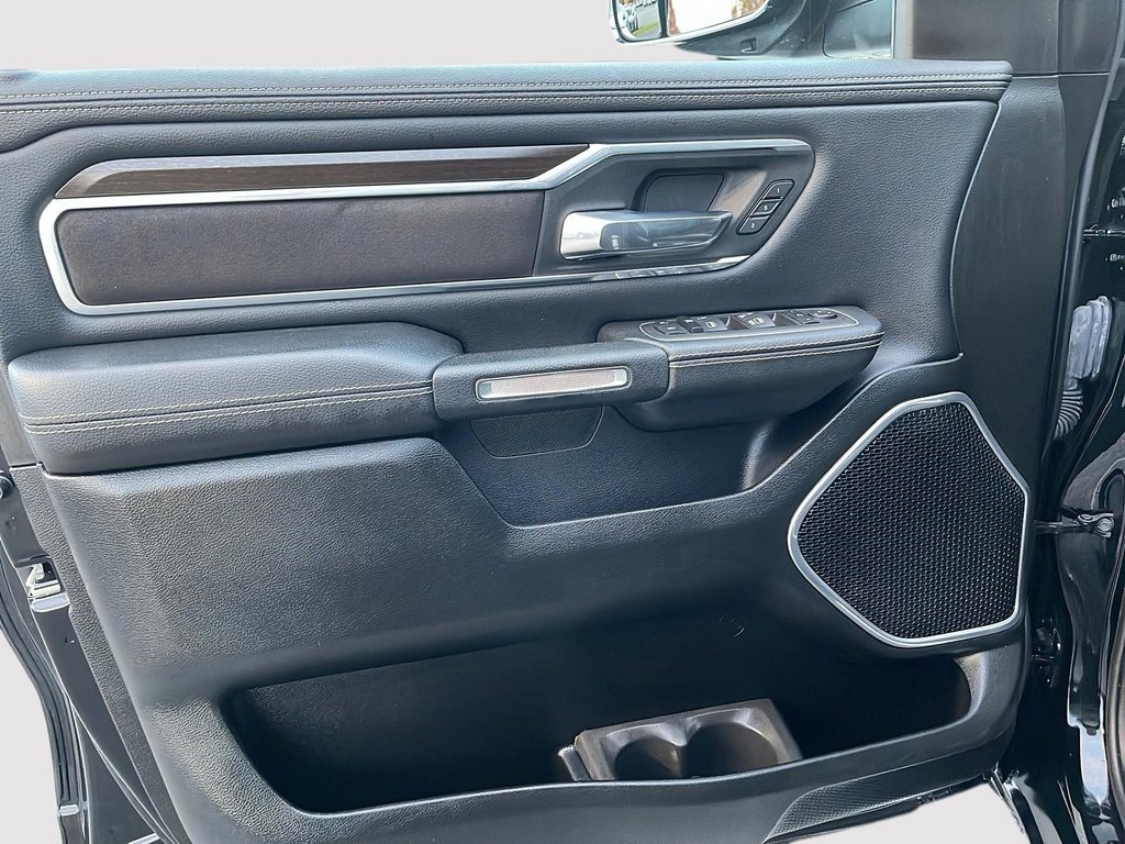 Ram 1500 Laramie 2022 à St-Jean-Sur-Richelieu, Québec - 10 - w1024h768px