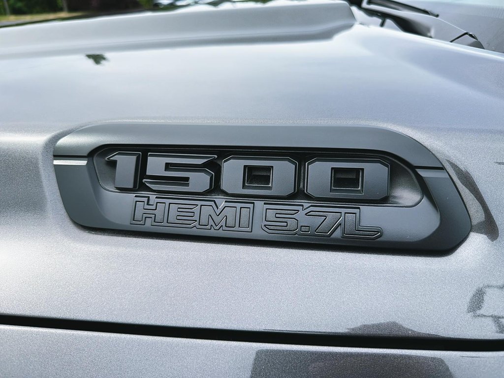 Ram 1500 Big Horn 2023 à St-Jean-Sur-Richelieu, Québec - 6 - w1024h768px